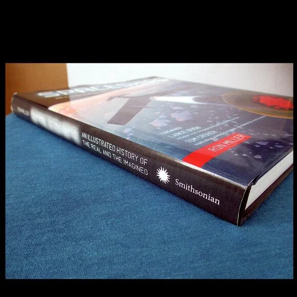 Book - Spaceships: An Illustrated History of the Real & the Imagined, Ron Miller - Picture 15 of 16